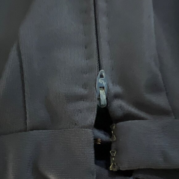 Vintage Navy Blue Evening Dress Rhinestone Buttons Long-Sleeves V-Neck Gathered - Picture 7 of 7